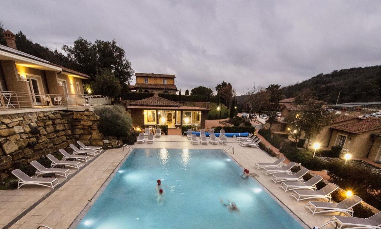 Apartments In Residence With Swimming Pool In 蒙泰韦尔迪马里蒂莫 外观 照片